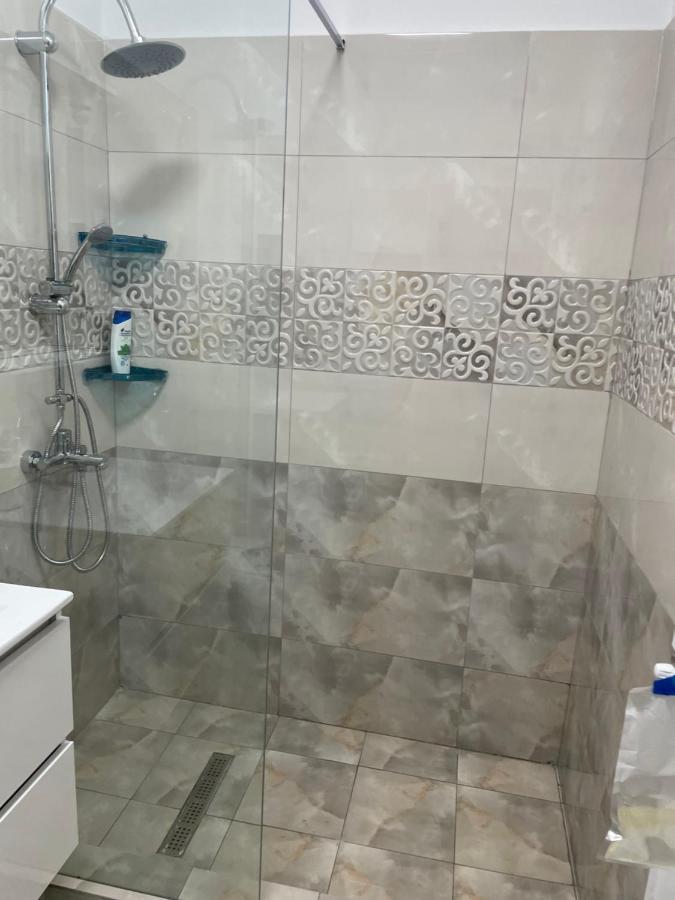 Iany Residence 那沃达利 外观 照片